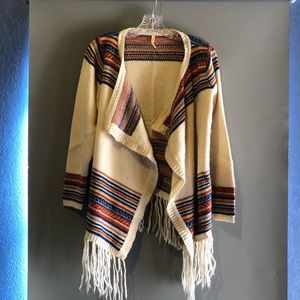 Super cute warm and comfy sweater with fun pattern